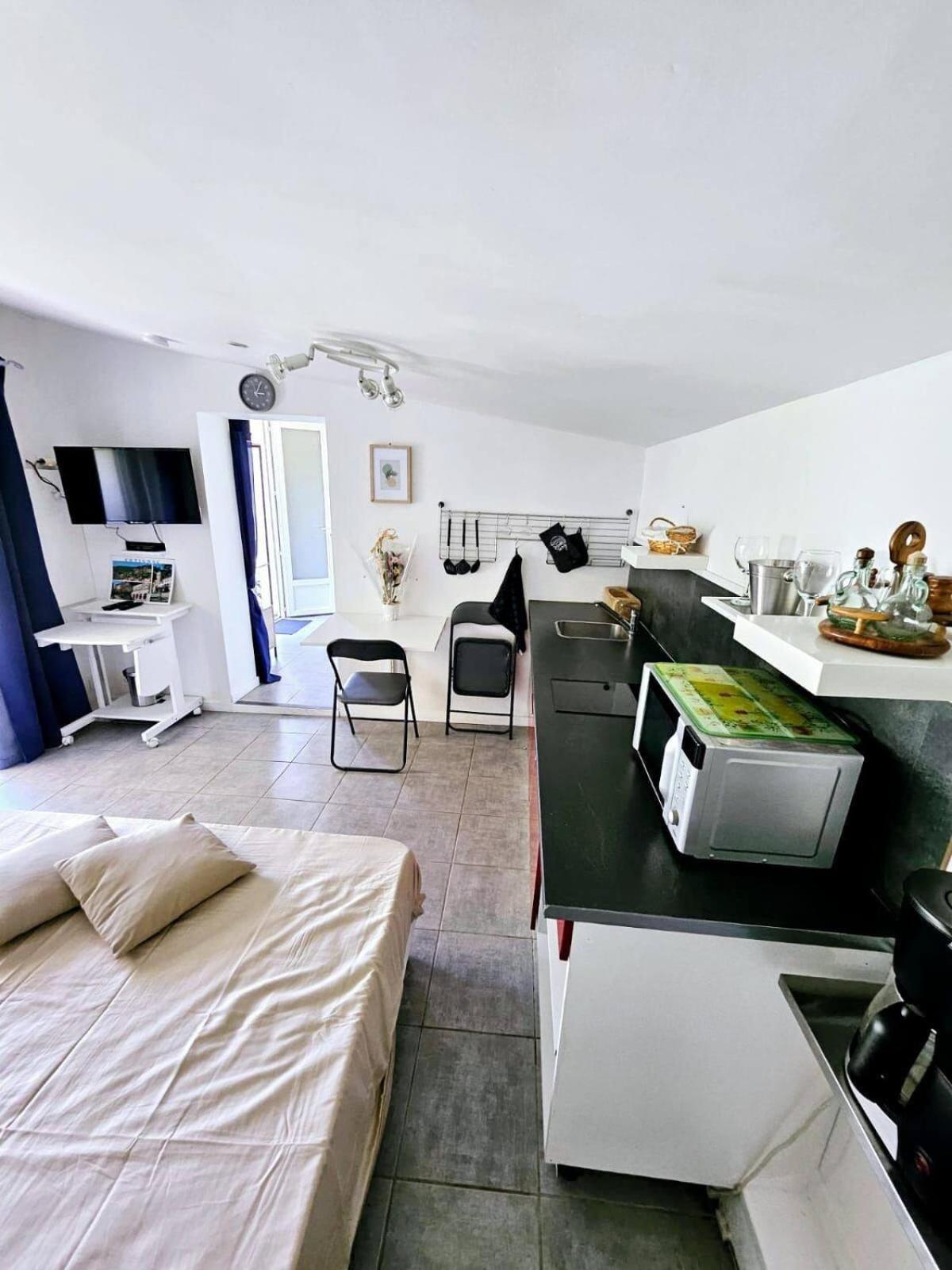 Suites Coupo Santo Et Lou Peiro Cotignac Exterior photo