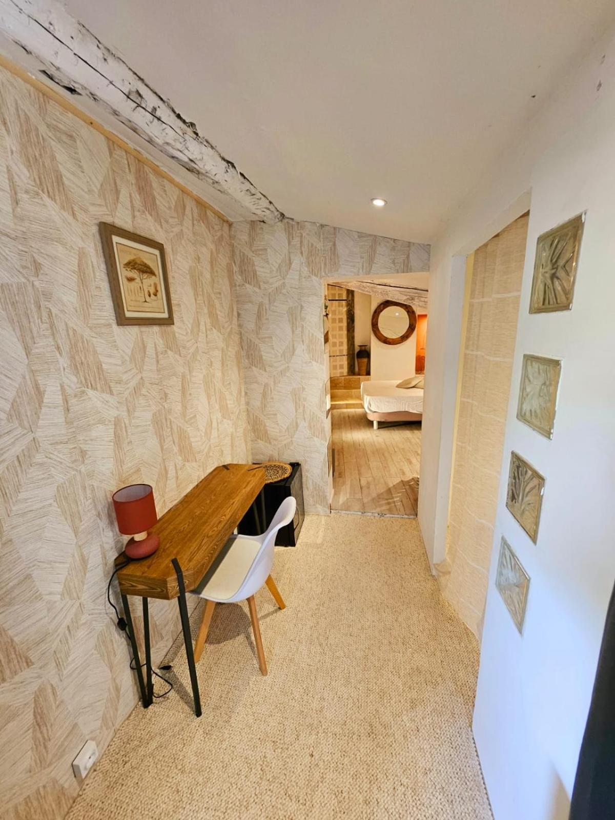 Suites Coupo Santo Et Lou Peiro Cotignac Exterior photo